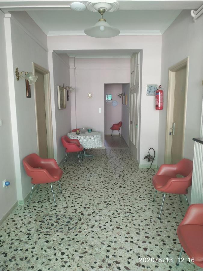Finikas Rooms Agia Marina  Dış mekan fotoğraf