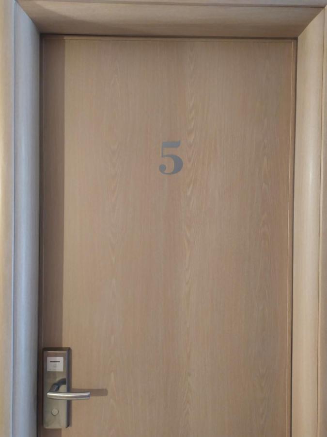 Finikas Rooms Agia Marina  Oda fotoğraf