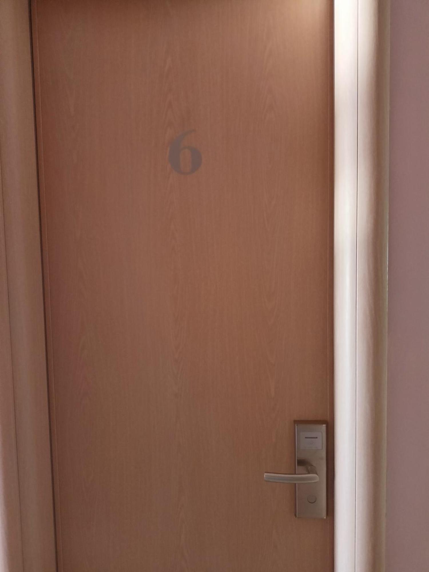 Finikas Rooms Agia Marina  Oda fotoğraf